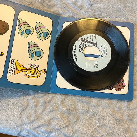 Sesame Street Books with Records Collection - Picture 8 of 9